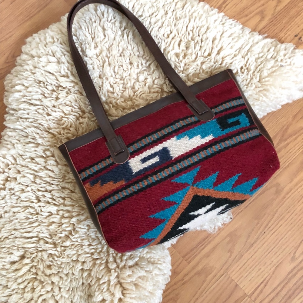Aztec handmade 100% wool